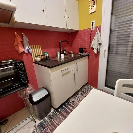 φιλοξενία2 Apartment *